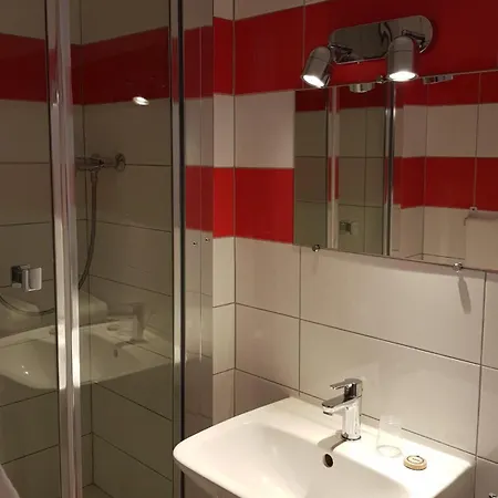 Come Inn 2* Neufchâtel-en-Bray