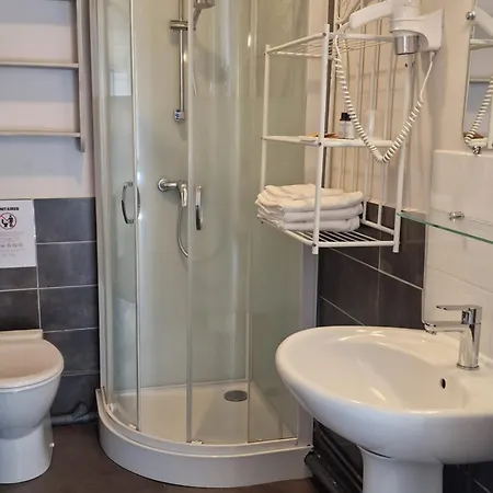 Come Inn 2* Neufchâtel-en-Bray